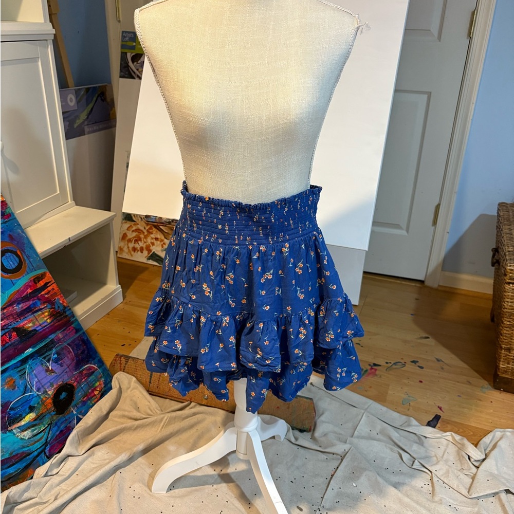 American Eagle Blue Floral Tiered Mini Skirt